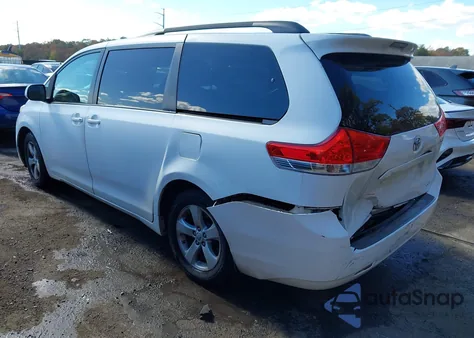 2012 Toyota Sienna Le V6 8 Passenger from USA, damaged, VIN 5TDKK3DC6CS177453